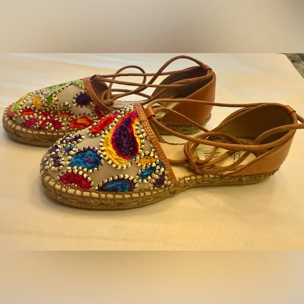 Gaimo Spain Boho Summer Embroidered Espadrille Ankle Tie Sandal Woman SZ 6.5-7
